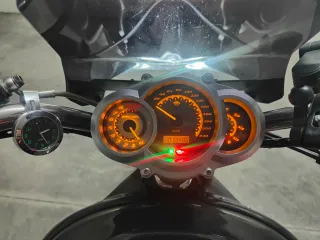 Harley Davidson V-Rod Muscle Gris