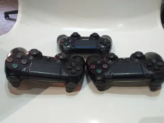 3 Mandos PS4 Sony para reparar