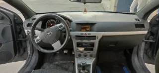 Opel Astra 2006