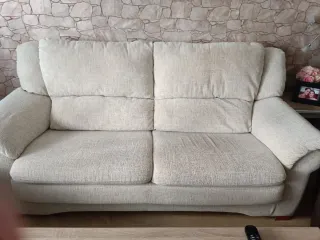 Sofá de 3 plazas en tela beige