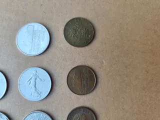 Lote de monedas variadas