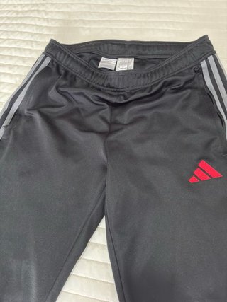 Calças de fato de treino pretas adidas
