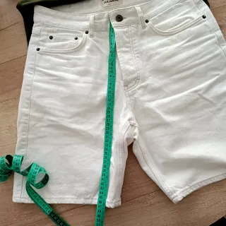 Conjunto Bermuda pull&bear t.40 polo Tommy Hilfige