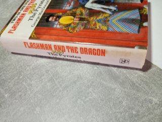 Flashman and the dragón y the pirates 1983