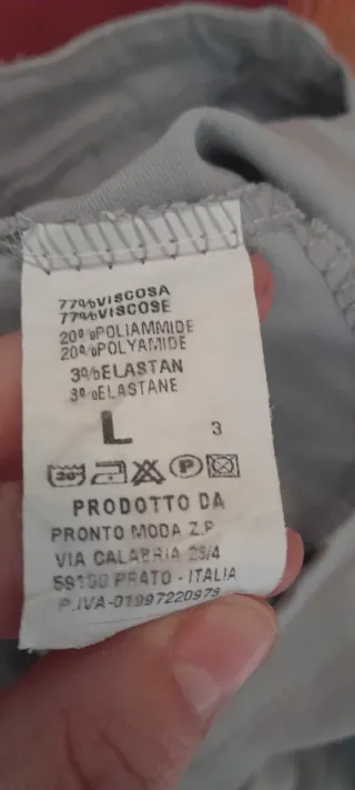 Pantaloni grigi