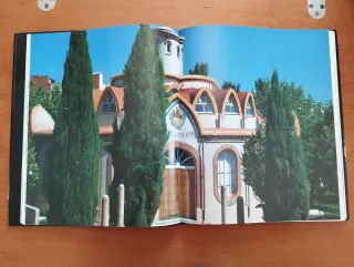 Terrassa Llibre D'Hores (Catalan-ingles)
