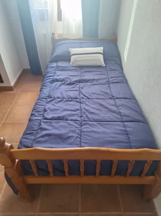 Cama individual de madera 80cm