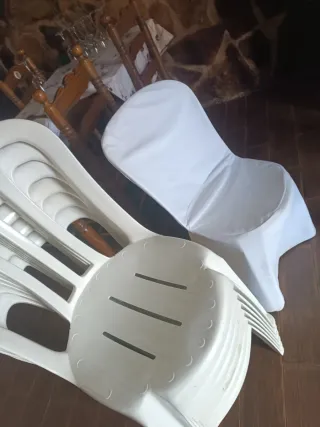 Sillas Catering Blancas (Plástico)