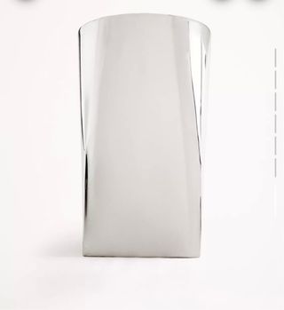 Mesa auxiliar Zara Home acero inoxidable