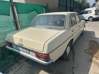 Mercedes-Benz Clase E 1980