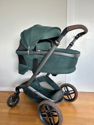 Carro Maxi Cosi Fame con capazo y silla .