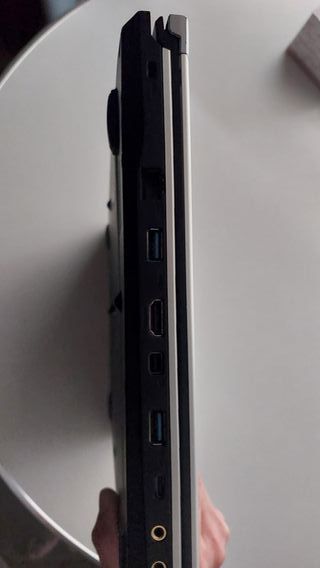 MSI PE70 6QE , i7-6700HQ, NVIDIA GTX960M (2 GB)