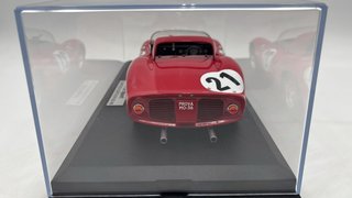 MGP45854 MG Model Plus Ferrari V12 Sport 1/18