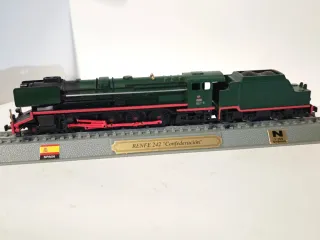 Locomotora Renfe 242 Confederación