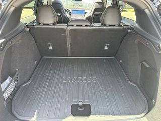 LYNK & CO 01 MORE 2025