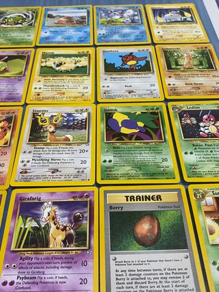29 cartas pokémon NEO GENÉSIS inglés