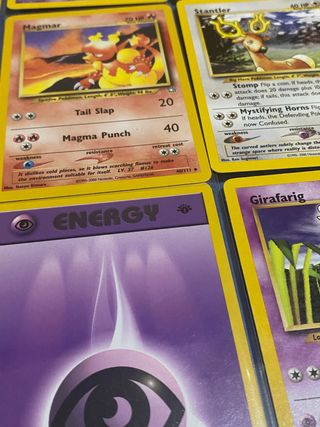 29 cartas pokémon NEO GENÉSIS inglés