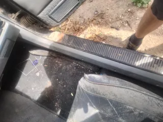 Molduras Techo interior y bajo puerta Jeep Cheroke