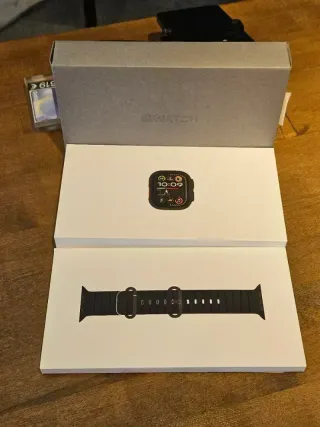 APPLE WATCH ULTRA 2 49MM CEL TITANIUM 100% BAT