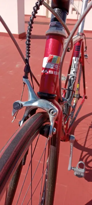Bicicleta Massi Carbon Fiber Felt Roja
