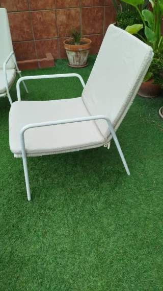 Conjunto 4 sillas y mesa jardín/terraza