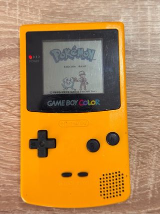Pack Game Boy Color + Pokémon Rojo, Azul y Zoro