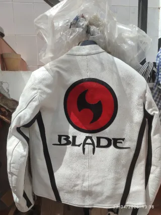 Chaqueta motera Blade Trinity Blanca