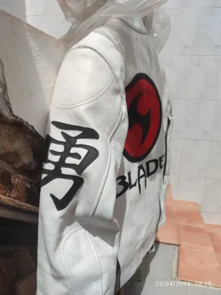 Chaqueta motera Blade Trinity Blanca
