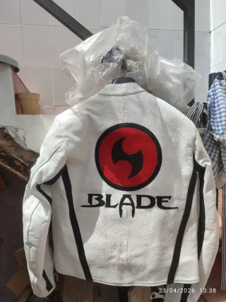 Chaqueta motera Blade Trinity Blanca