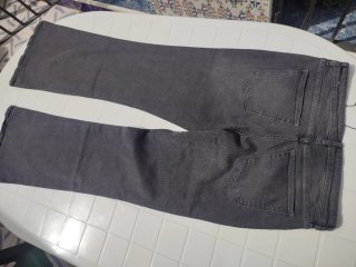Vaqueros Flare Bershka Talla 42 Gris