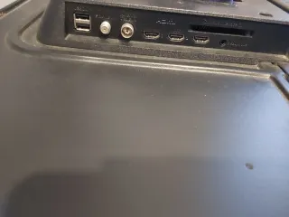 TV Xiaomi Smart 32  más soporte de pared