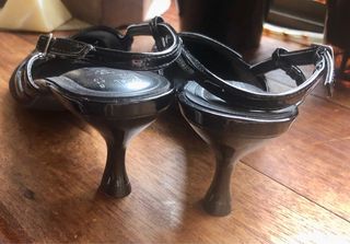 Zapatos destalonados negros