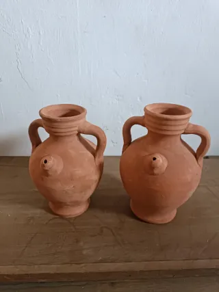 Botijo de cerámica - 2 a 30€ 1 a 20€