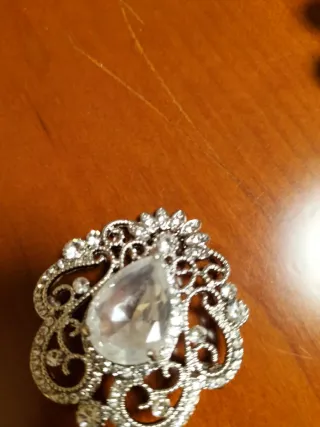 Lote de 8 Broches Joya .Cada uno a 10