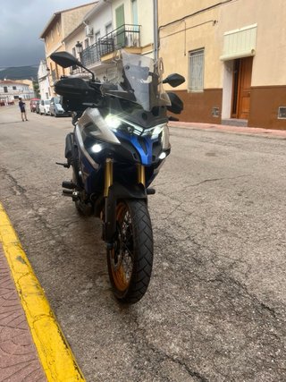 Voge DSX 525