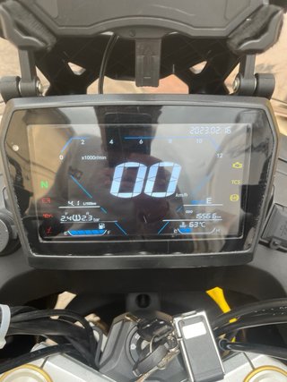 Voge DSX 525