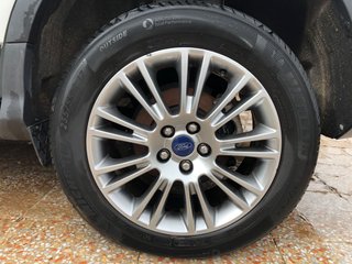 DESPIECE FORD KUGA 2.0 TDCI 140 cv UMDA 2013