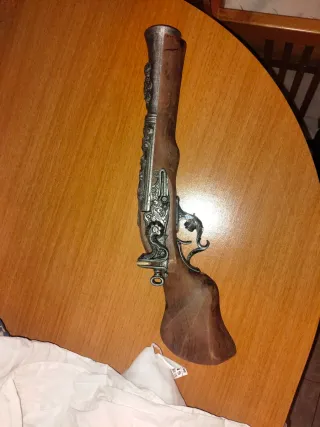 Trabuco decorativo madera y meta