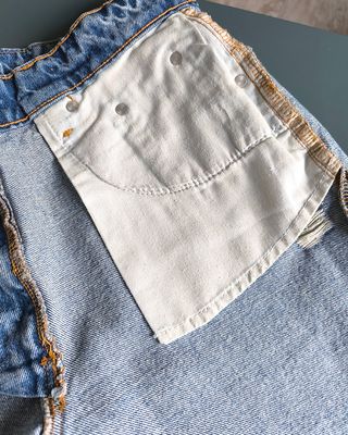 Bermuda vaquera Zara rotos Talla 36