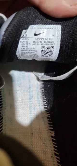 Nike Air Max Command