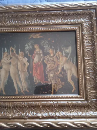 Quadro con cornice dorata