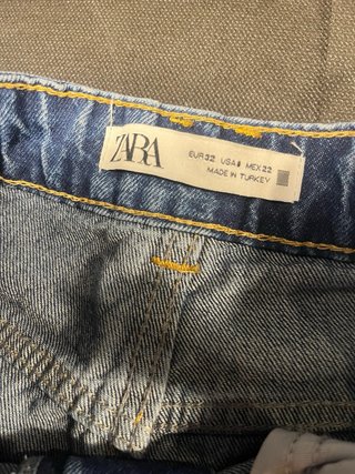 Vaqueros Stradivarius Talla 34