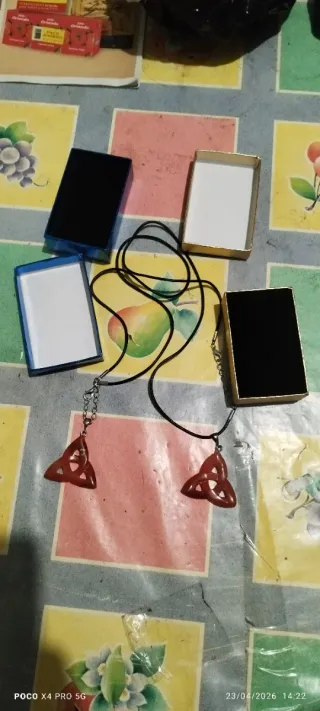 2 collane con ciondolo Trinqueta Agata Cornalina