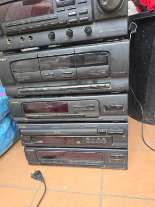 Equipo de audio Aiwa negro