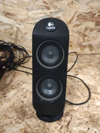 Altavoces Logitech X 230 2.1