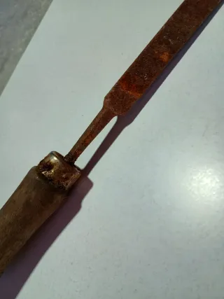 Lima de madera antigua