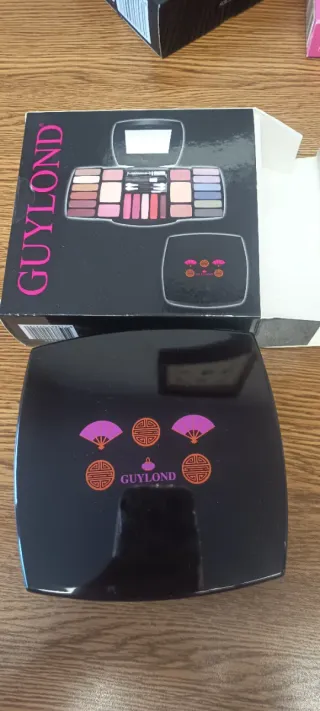 Estuche Maquillaje GUY LOND