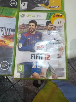 Lote 4 Juegos Xbox 360: Battlefield 3, 4, MotoGP 0