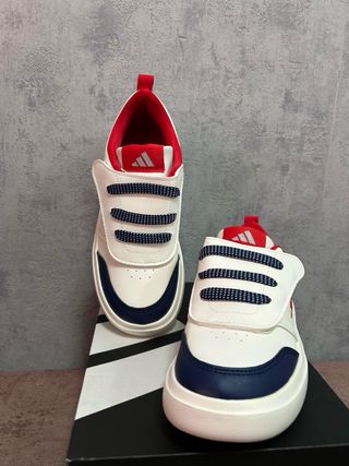 Zapatillas Adidas Blancas y Azules