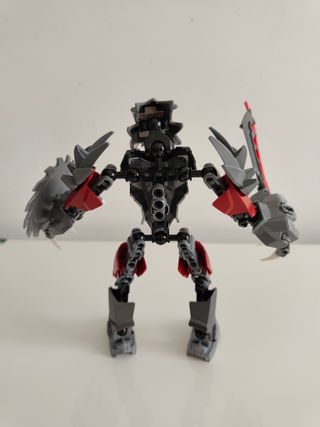 Figura original Lego 70204 - Guerrero Lobo